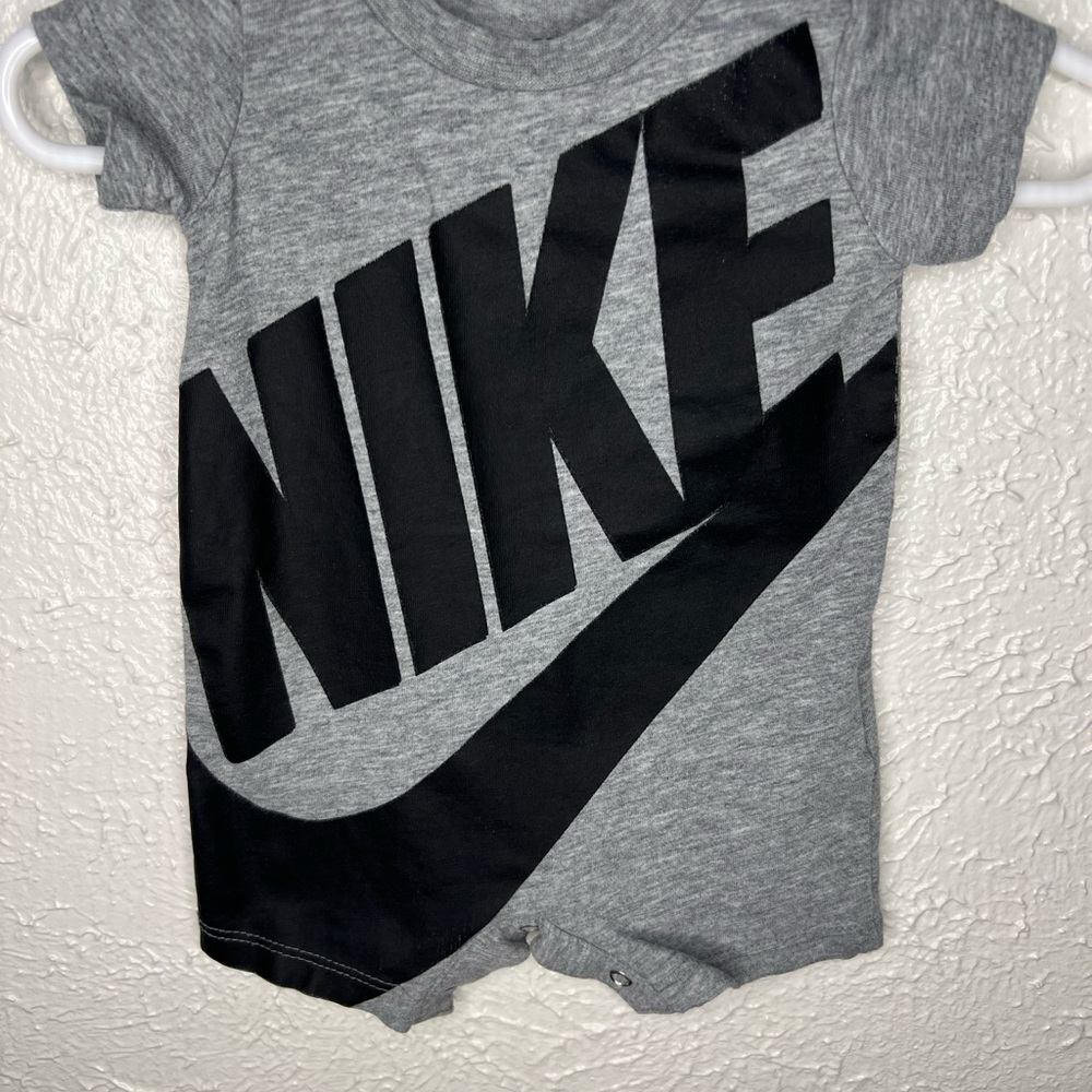 Nike Black and Gray Newborn Romper